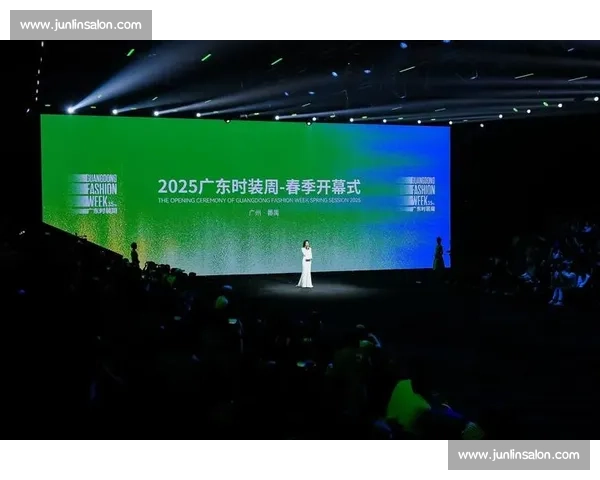 冰雪浪潮:北京与米兰的冬奥艺术对话 冰雪浪潮:北京与米兰的冬奥艺术对话